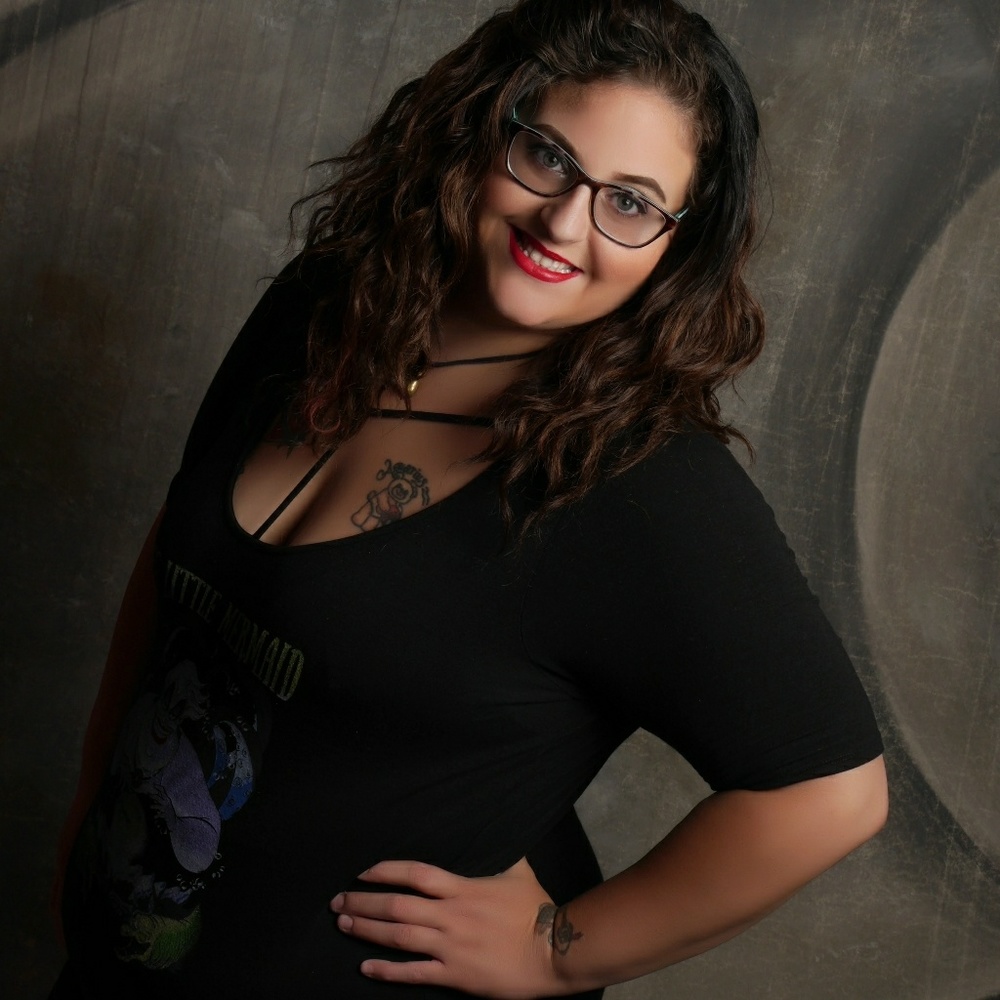 Meet your Posher, Nicole
